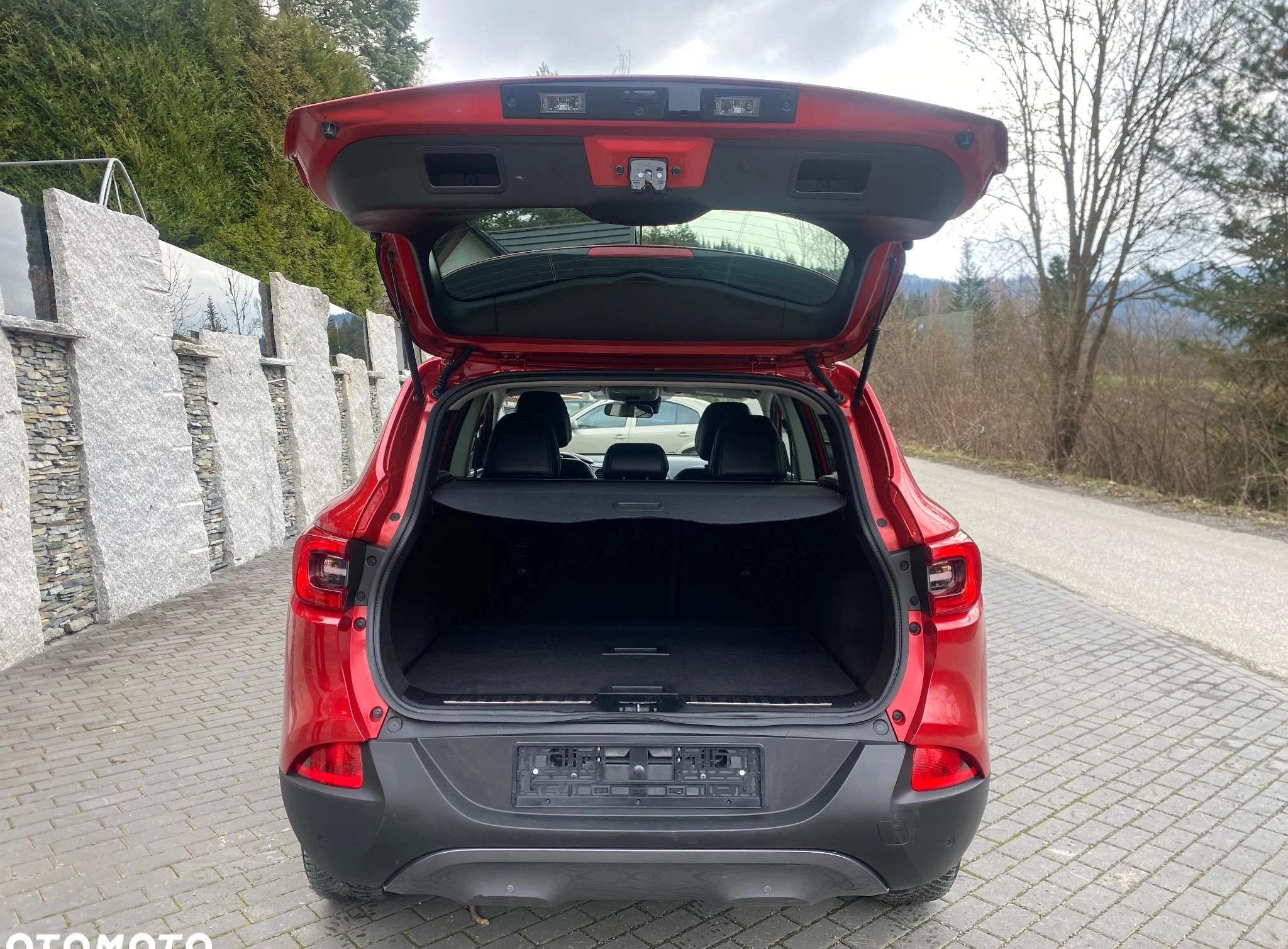 Renault Kadjar cena 52500 przebieg: 179000, rok produkcji 2015 z Konstantynów Łódzki małe 352